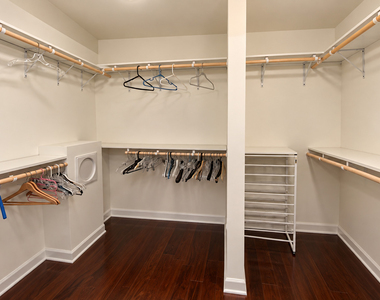 541 Bridgestone Court - Photo Thumbnail 22