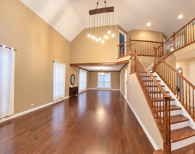 541 Bridgestone Court - Photo Thumbnail 6