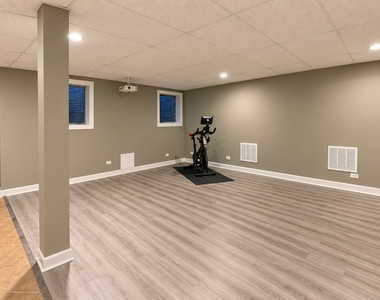 541 Bridgestone Court - Photo Thumbnail 24
