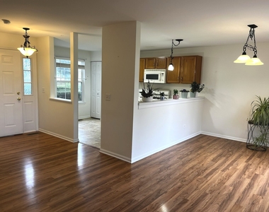 2117 Orchard Lane - Photo Thumbnail 2