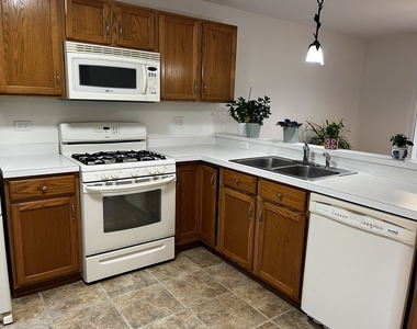 2117 Orchard Lane - Photo Thumbnail 4