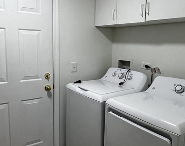 2117 Orchard Lane - Photo Thumbnail 16