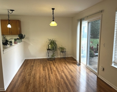 2117 Orchard Lane - Photo Thumbnail 8