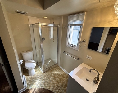 333 Scott Street - Photo Thumbnail 13