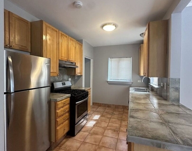 18549 Dundee Avenue - Photo Thumbnail 10