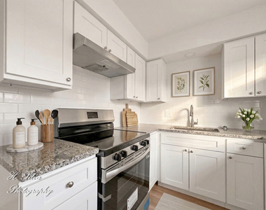 20 Arrowhead Drive - Photo Thumbnail 4