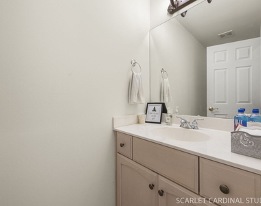 205 Box Car Avenue - Photo Thumbnail 8