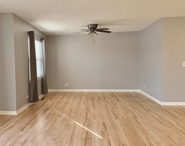 700 Woodbine Lane - Photo Thumbnail 7