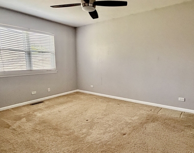 700 Woodbine Lane - Photo Thumbnail 15