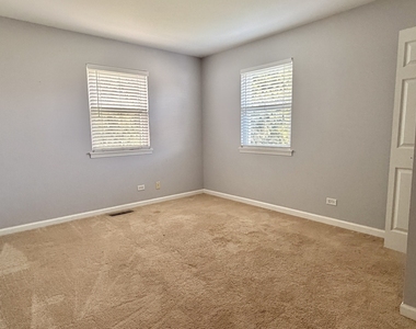700 Woodbine Lane - Photo Thumbnail 17