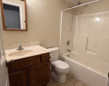 700 Woodbine Lane - Photo Thumbnail 19