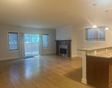 4332 N Ashland Avenue - Photo Thumbnail 1