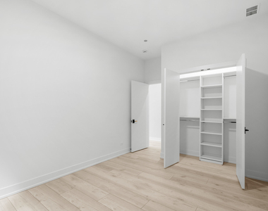 1331 W Taylor Street - Photo Thumbnail 10