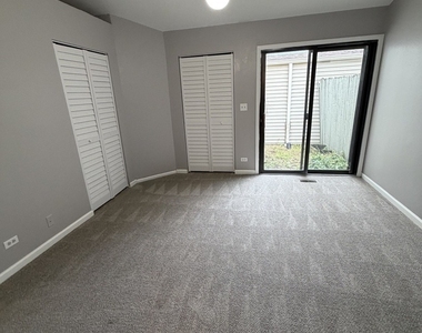 1009 Pheasant Run Lane - Photo Thumbnail 12