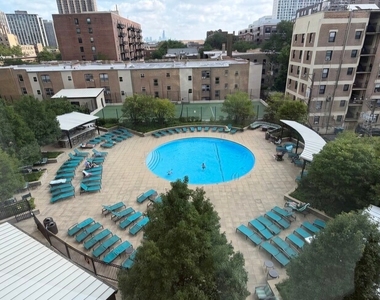 3930 N Pine Grove Avenue - Photo Thumbnail 17