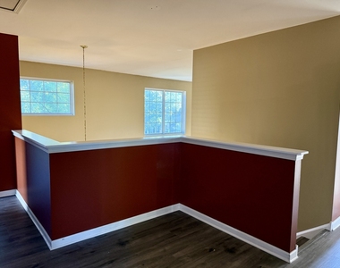 3183 Davey Court - Photo Thumbnail 12