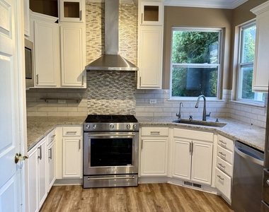 3183 Davey Court - Photo Thumbnail 4