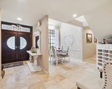 14111 Decker Drive - Photo Thumbnail 5