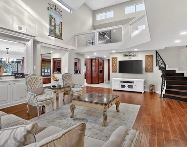 14111 Decker Drive - Photo Thumbnail 7