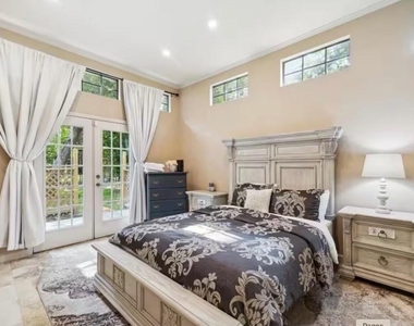 14111 Decker Drive - Photo Thumbnail 21