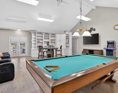 14111 Decker Drive - Photo Thumbnail 35