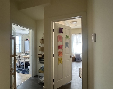 233 Pearl - Photo Thumbnail 12