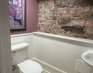 7 South Union - Photo Thumbnail 15