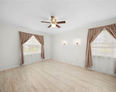 14503 Lakewood Trace Court - Photo Thumbnail 11