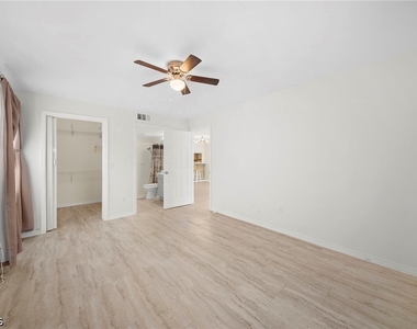 14503 Lakewood Trace Court - Photo Thumbnail 13