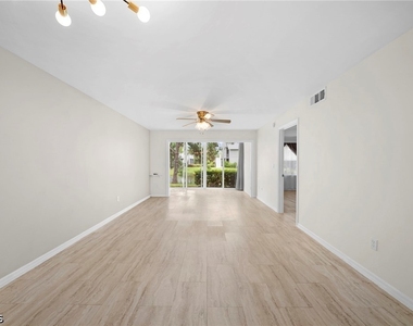 14503 Lakewood Trace Court - Photo Thumbnail 7