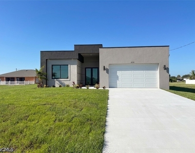 4332 Nw 32nd Street - Photo Thumbnail 1
