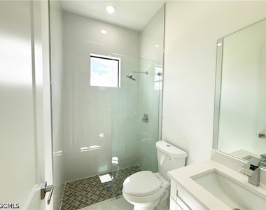 4332 Nw 32nd Street - Photo Thumbnail 13