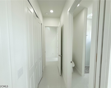 4332 Nw 32nd Street - Photo Thumbnail 21