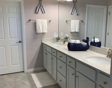 11784 Grand Belvedere Way - Photo Thumbnail 12