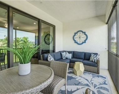 11784 Grand Belvedere Way - Photo Thumbnail 8