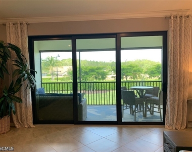 11784 Grand Belvedere Way - Photo Thumbnail 7