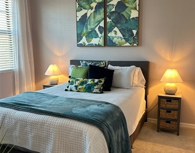 11784 Grand Belvedere Way - Photo Thumbnail 14