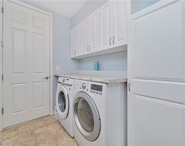 14919 Edgewater Circle - Photo Thumbnail 17
