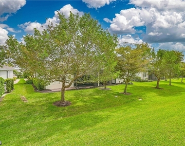 14919 Edgewater Circle - Photo Thumbnail 26