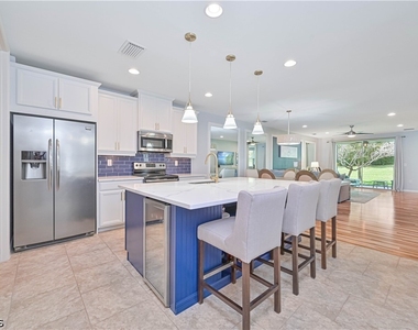 14919 Edgewater Circle - Photo Thumbnail 1