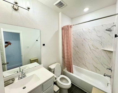 31019 Sun Valley Drive - Photo Thumbnail 39