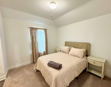 31019 Sun Valley Drive - Photo Thumbnail 37