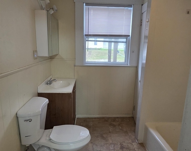 106 West Main - Photo Thumbnail 5