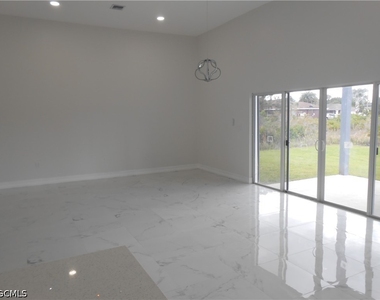 2809 55th Street W - Photo Thumbnail 25