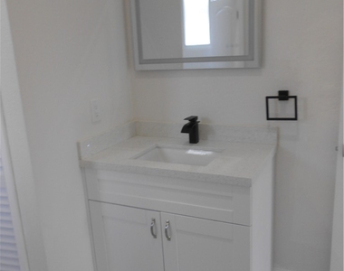 2809 55th Street W - Photo Thumbnail 18