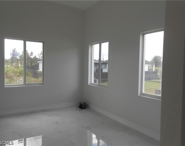 2809 55th Street W - Photo Thumbnail 21