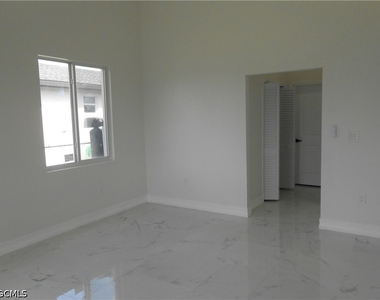 2809 55th Street W - Photo Thumbnail 24