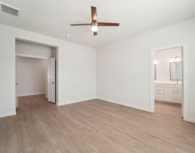 7407 Hadley Meadow Lane - Photo Thumbnail 29
