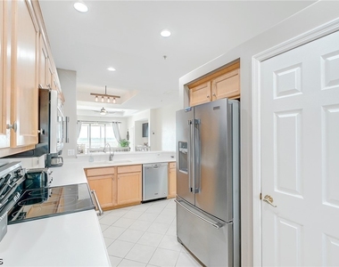 20051 Sanibel View Circle - Photo Thumbnail 12