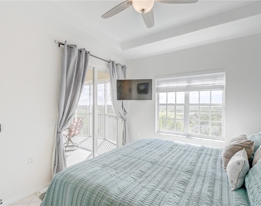 20051 Sanibel View Circle - Photo Thumbnail 4